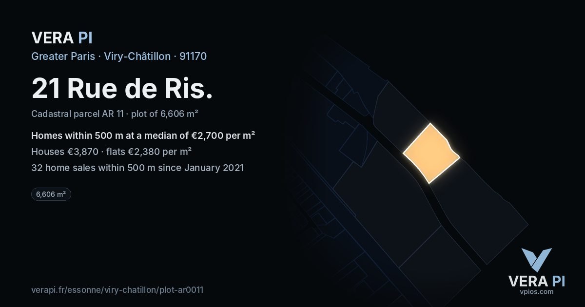 21 Rue de Ris, Viry-Châtillon at night – the plot lit, the parcels around coloured by the prices near them