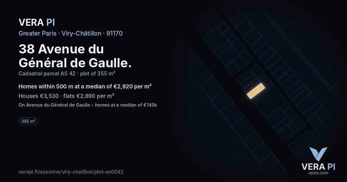 38 Avenue du Général de Gaulle, Viry-Châtillon at night – the plot lit, the parcels around coloured by the prices near them