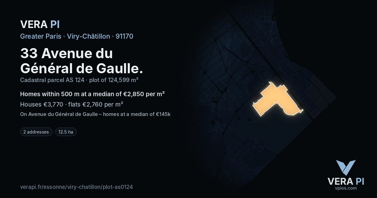 33 Avenue du Général de Gaulle, Viry-Châtillon at night – the plot lit, the parcels around coloured by the prices near them