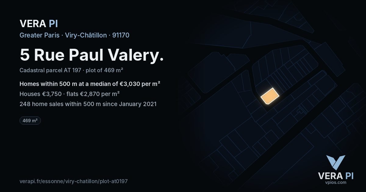 5 Rue Paul Valery, Viry-Châtillon at night – the plot lit, the parcels around coloured by the prices near them