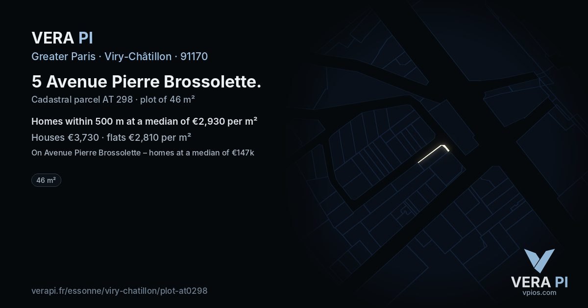 5 Avenue Pierre Brossolette, Viry-Châtillon at night – the plot lit, the parcels around coloured by the prices near them