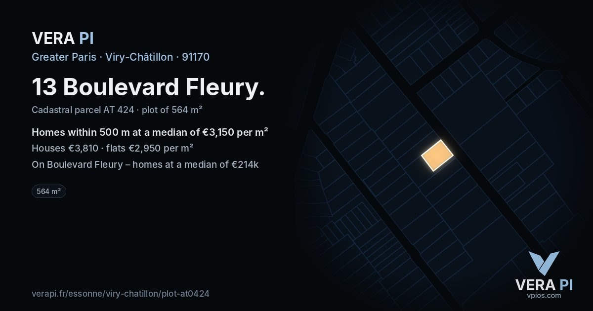 13 Boulevard Fleury, Viry-Châtillon at night – the plot lit, the parcels around coloured by the prices near them