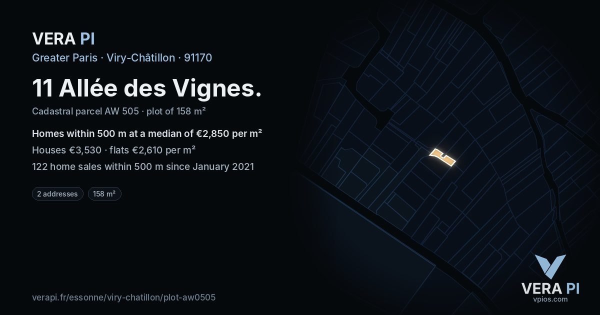 11 Allée des Vignes, Viry-Châtillon at night – the plot lit, the parcels around coloured by the prices near them
