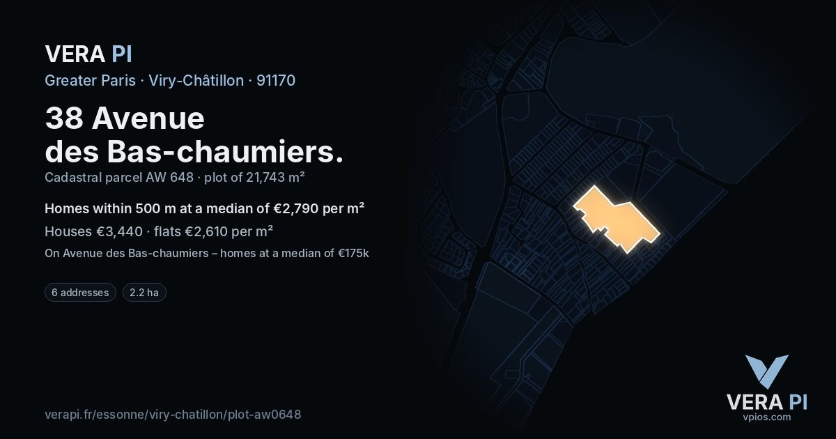38 Avenue des Bas-chaumiers, Viry-Châtillon at night – the plot lit, the parcels around coloured by the prices near them