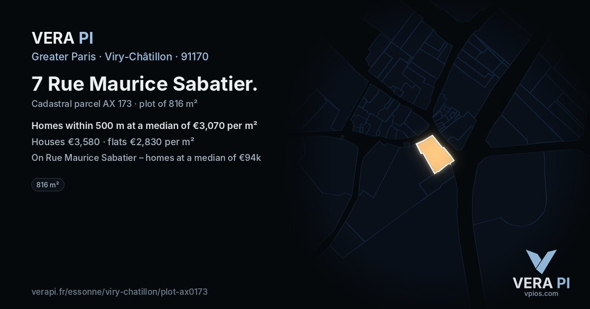 7 Rue Maurice Sabatier, Viry-Châtillon at night – the plot lit, the parcels around coloured by the prices near them