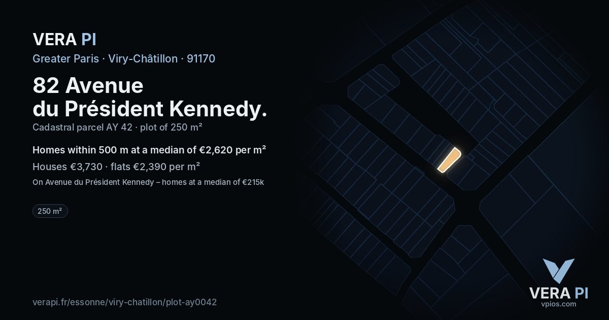 82 Avenue du Président Kennedy, Viry-Châtillon at night – the plot lit, the parcels around coloured by the prices near them
