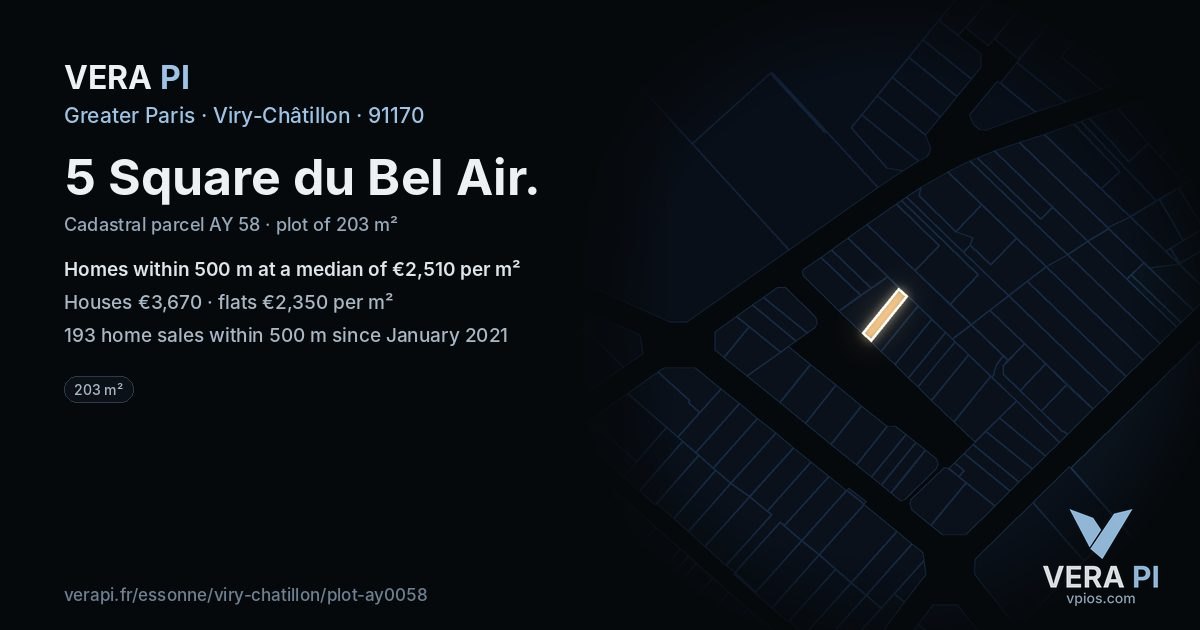 5 Square du Bel Air, Viry-Châtillon at night – the plot lit, the parcels around coloured by the prices near them