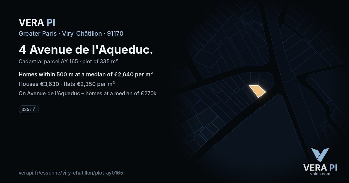 4 Avenue de l'Aqueduc, Viry-Châtillon at night – the plot lit, the parcels around coloured by the prices near them