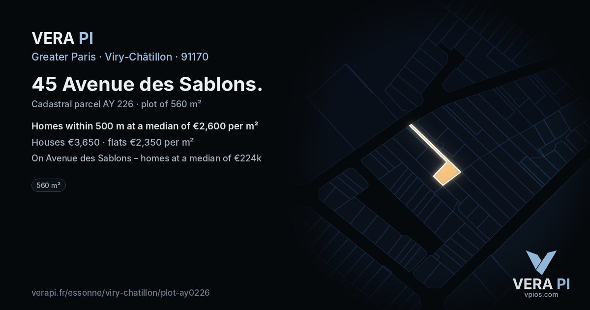 45 Avenue des Sablons, Viry-Châtillon at night – the plot lit, the parcels around coloured by the prices near them