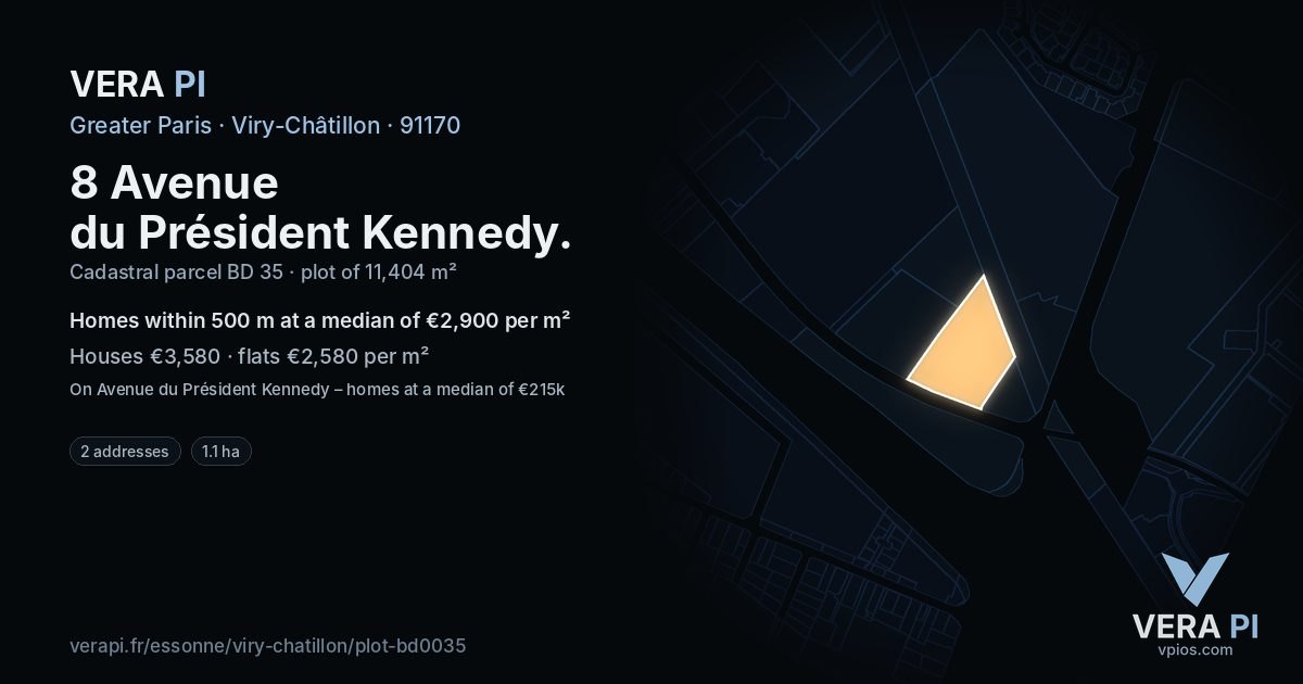 8 Avenue du Président Kennedy, Viry-Châtillon at night – the plot lit, the parcels around coloured by the prices near them