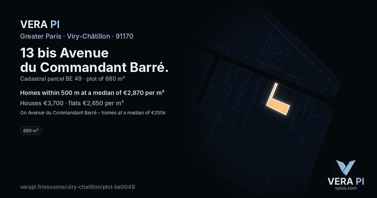 13 bis Avenue du Commandant Barré, Viry-Châtillon at night – the plot lit, the parcels around coloured by the prices near them
