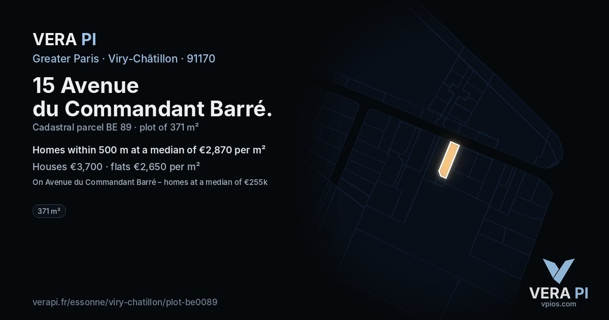 15 Avenue du Commandant Barré, Viry-Châtillon at night – the plot lit, the parcels around coloured by the prices near them