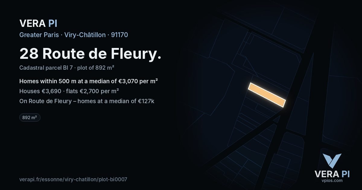 28 Route de Fleury, Viry-Châtillon at night – the plot lit, the parcels around coloured by the prices near them