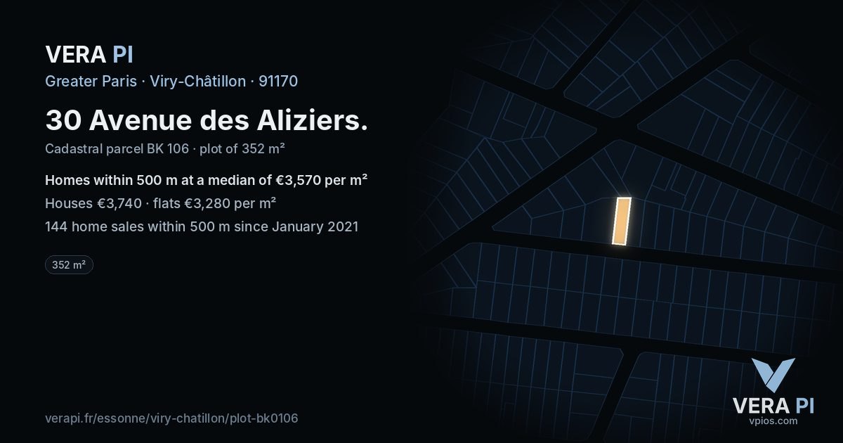 30 Avenue des Aliziers, Viry-Châtillon at night – the plot lit, the parcels around coloured by the prices near them