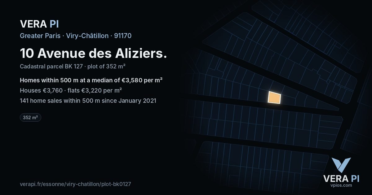 10 Avenue des Aliziers, Viry-Châtillon at night – the plot lit, the parcels around coloured by the prices near them