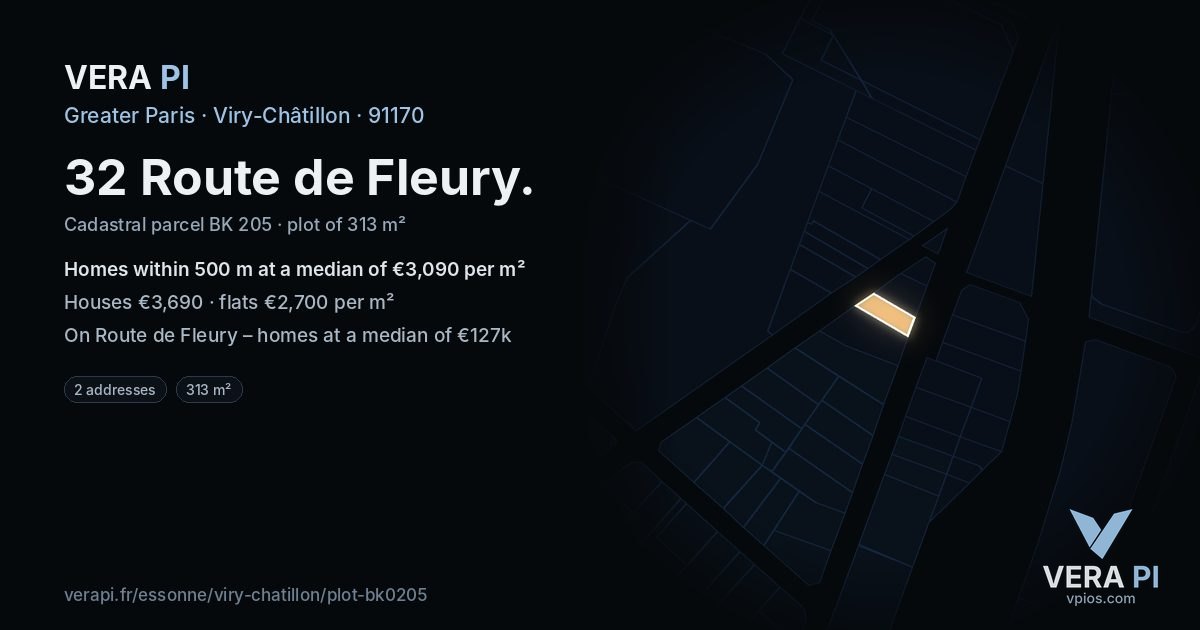 32 Route de Fleury, Viry-Châtillon at night – the plot lit, the parcels around coloured by the prices near them