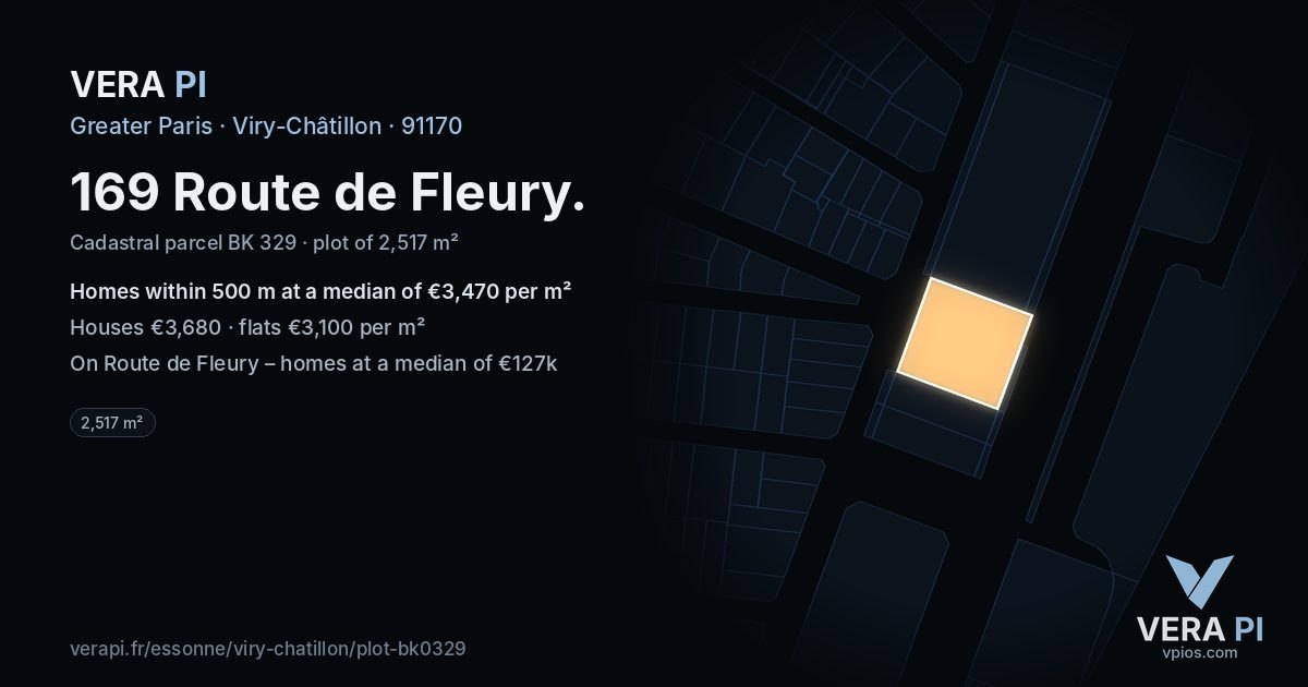 169 Route de Fleury, Viry-Châtillon at night – the plot lit, the parcels around coloured by the prices near them