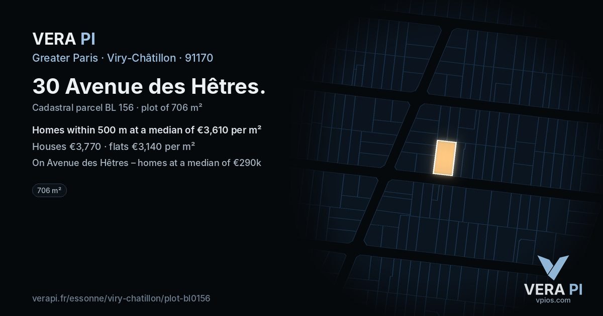 30 Avenue des Hêtres, Viry-Châtillon at night – the plot lit, the parcels around coloured by the prices near them