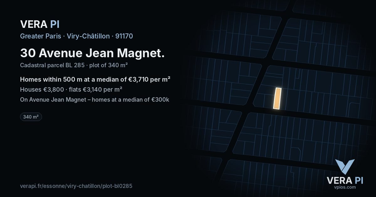 30 Avenue Jean Magnet, Viry-Châtillon at night – the plot lit, the parcels around coloured by the prices near them