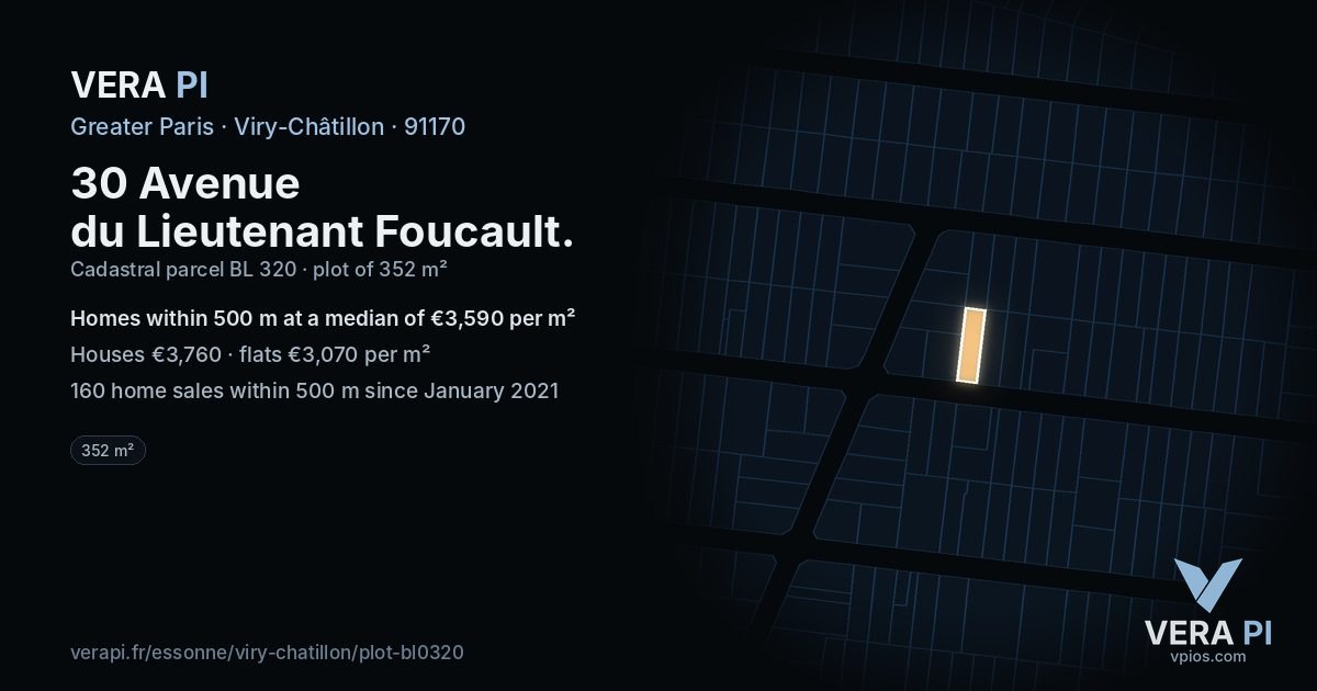 30 Avenue du Lieutenant Foucault, Viry-Châtillon at night – the plot lit, the parcels around coloured by the prices near them