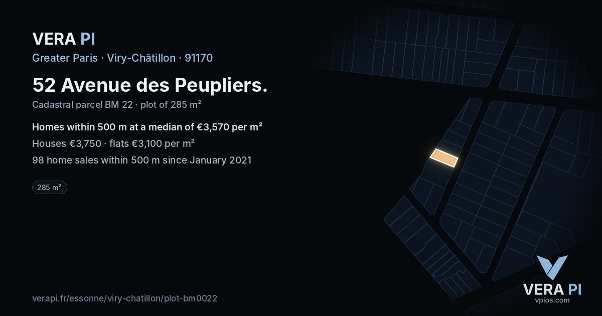 52 Avenue des Peupliers, Viry-Châtillon at night – the plot lit, the parcels around coloured by the prices near them