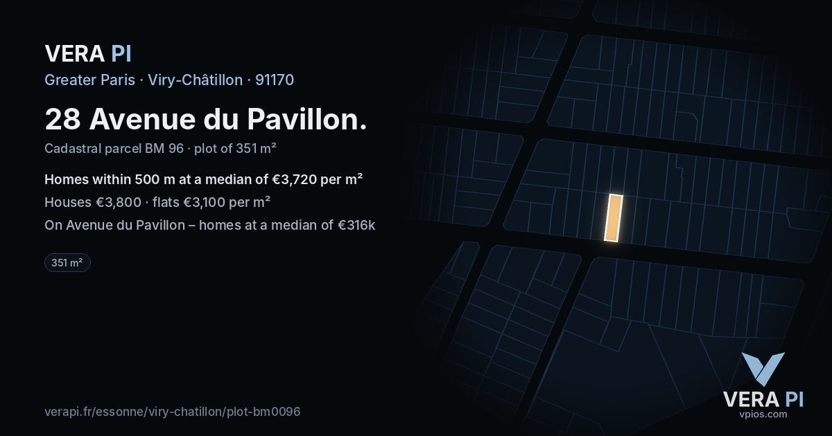 28 Avenue du Pavillon, Viry-Châtillon at night – the plot lit, the parcels around coloured by the prices near them