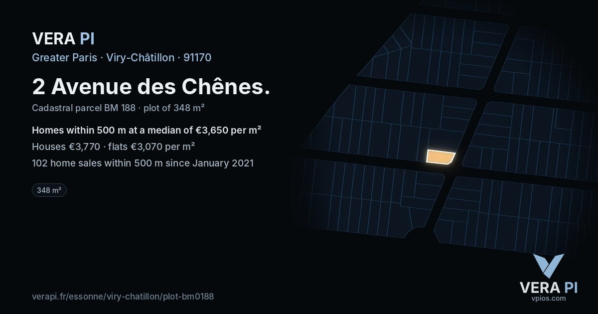 2 Avenue des Chênes, Viry-Châtillon at night – the plot lit, the parcels around coloured by the prices near them