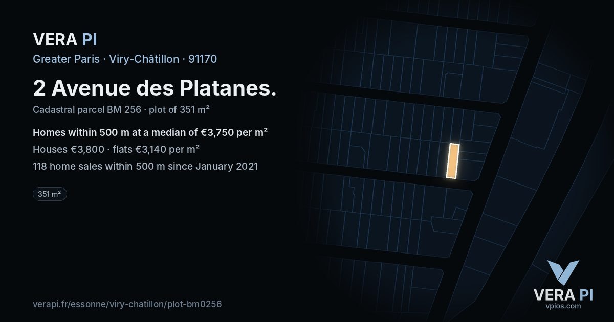 2 Avenue des Platanes, Viry-Châtillon at night – the plot lit, the parcels around coloured by the prices near them