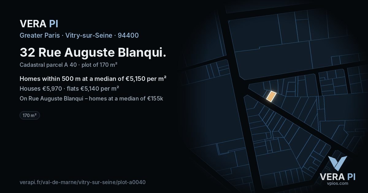 32 Rue Auguste Blanqui, Vitry-sur-Seine at night – the plot lit, the parcels around coloured by the prices near them