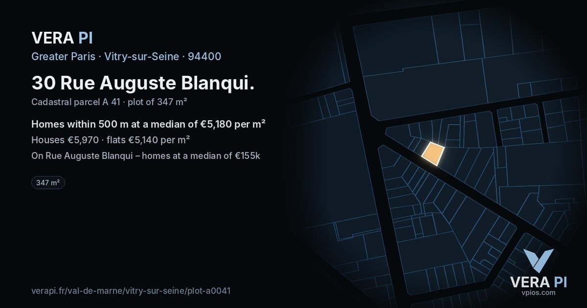 30 Rue Auguste Blanqui, Vitry-sur-Seine at night – the plot lit, the parcels around coloured by the prices near them