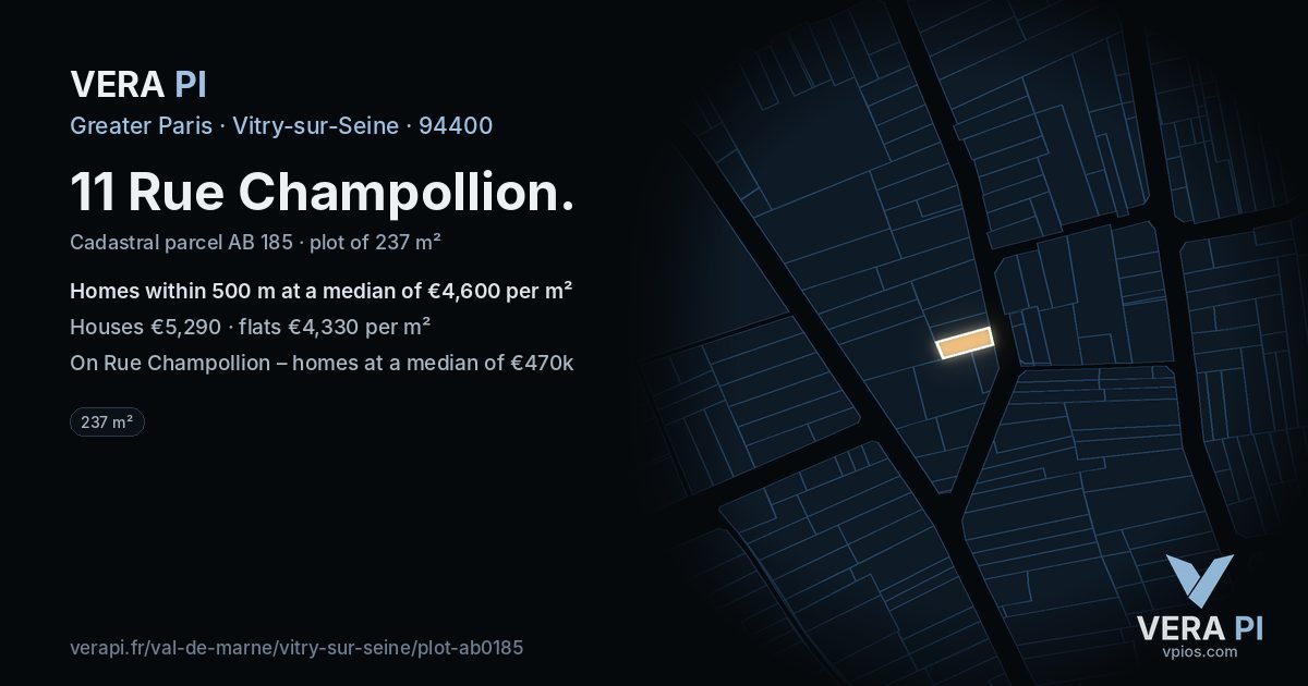 11 Rue Champollion, Vitry-sur-Seine at night – the plot lit, the parcels around coloured by the prices near them