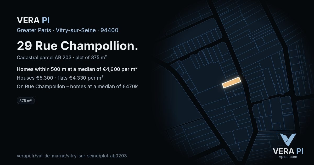 29 Rue Champollion, Vitry-sur-Seine at night – the plot lit, the parcels around coloured by the prices near them