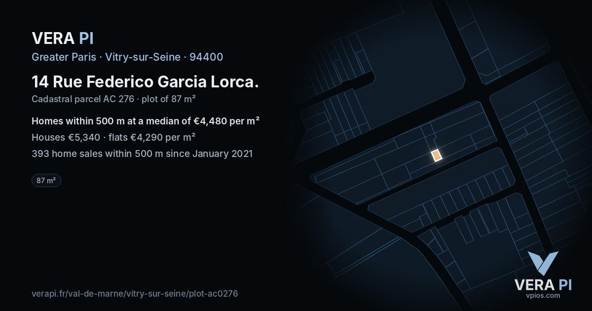 14 Rue Federico Garcia Lorca, Vitry-sur-Seine at night – the plot lit, the parcels around coloured by the prices near them