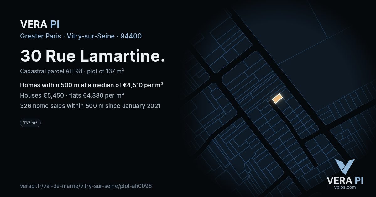 30 Rue Lamartine, Vitry-sur-Seine at night – the plot lit, the parcels around coloured by the prices near them