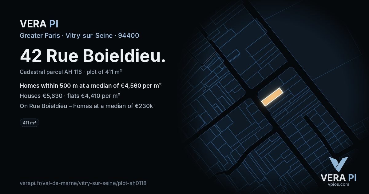 42 Rue Boieldieu, Vitry-sur-Seine at night – the plot lit, the parcels around coloured by the prices near them