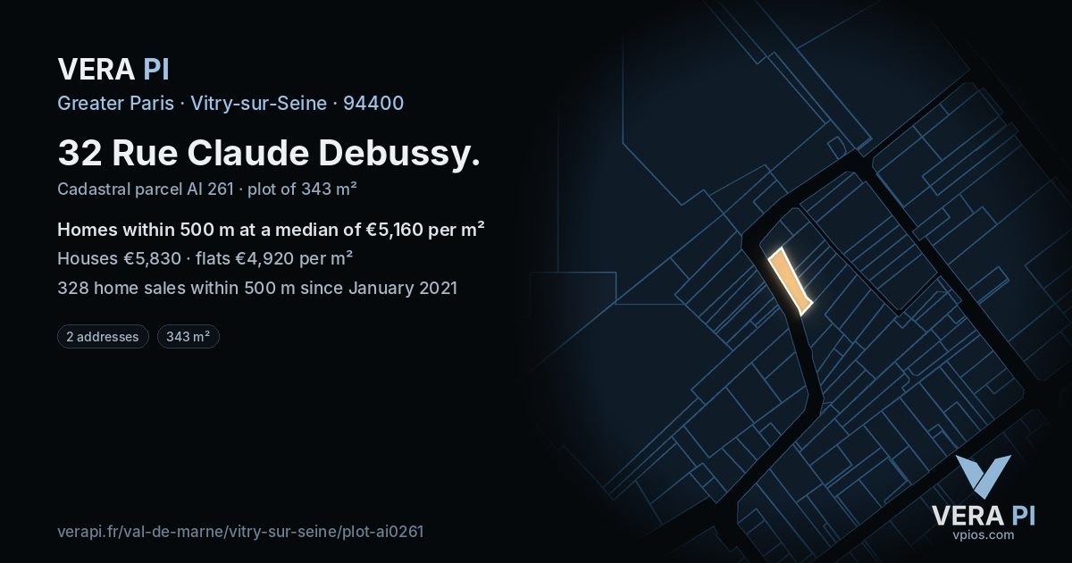 32 Rue Claude Debussy, Vitry-sur-Seine at night – the plot lit, the parcels around coloured by the prices near them