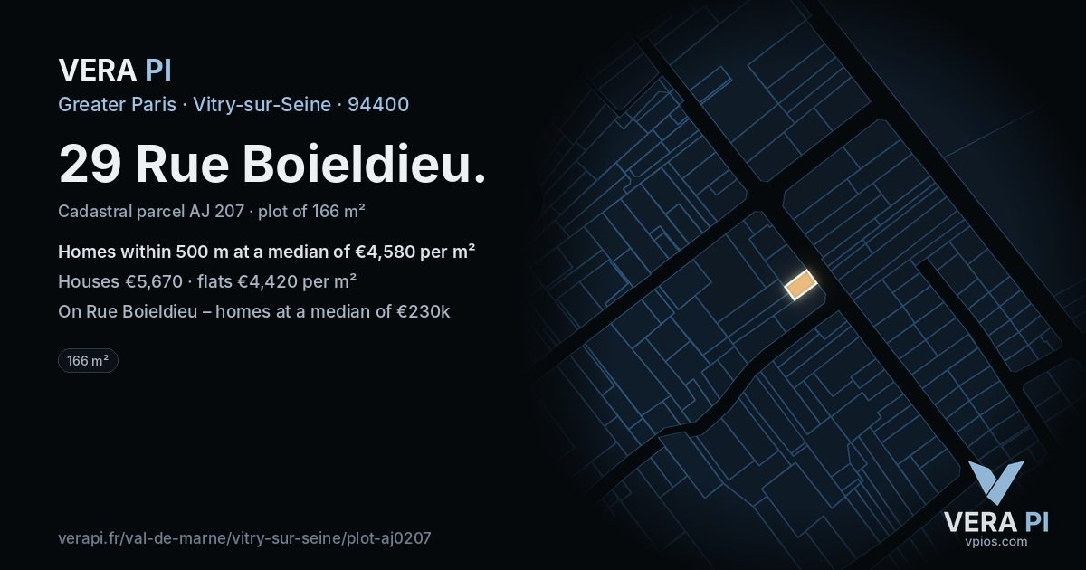 29 Rue Boieldieu, Vitry-sur-Seine at night – the plot lit, the parcels around coloured by the prices near them