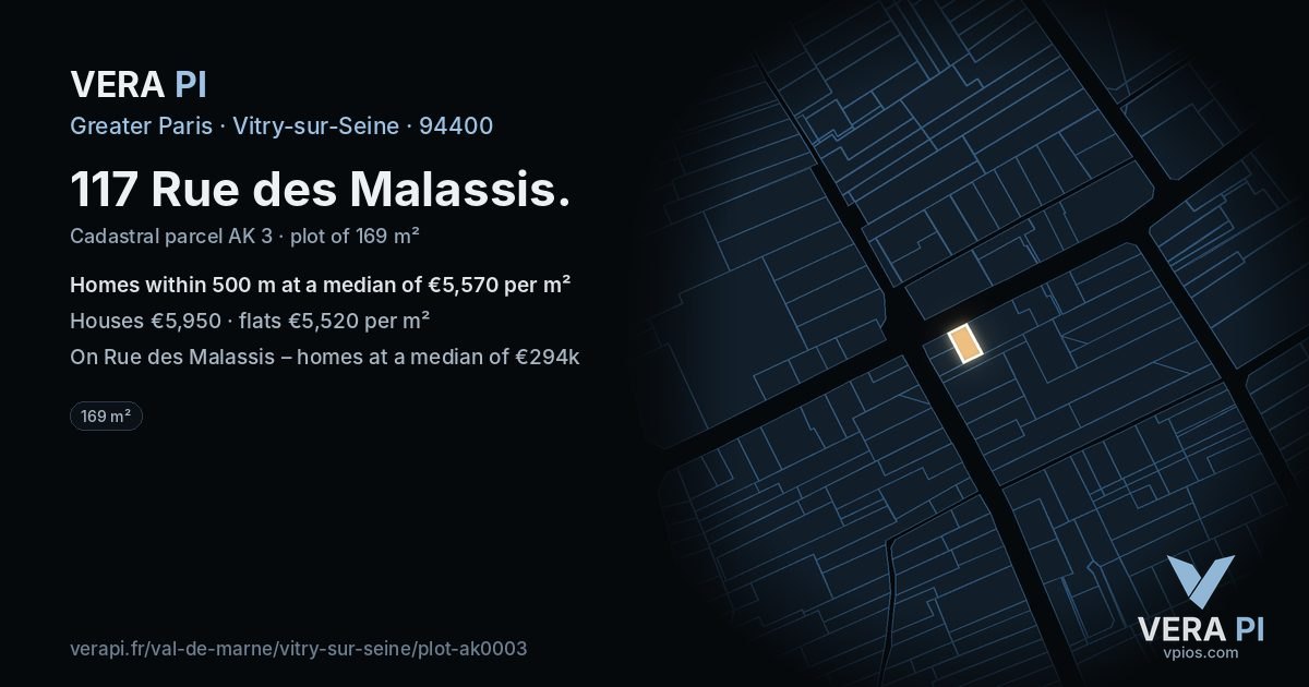 117 Rue des Malassis, Vitry-sur-Seine at night – the plot lit, the parcels around coloured by the prices near them