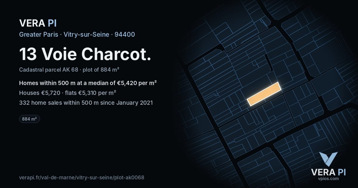 13 Voie Charcot, Vitry-sur-Seine at night – the plot lit, the parcels around coloured by the prices near them