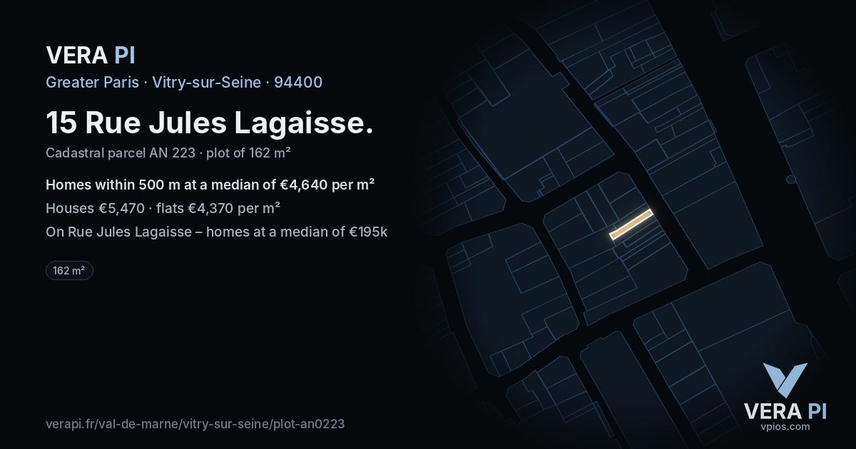 15 Rue Jules Lagaisse, Vitry-sur-Seine at night – the plot lit, the parcels around coloured by the prices near them