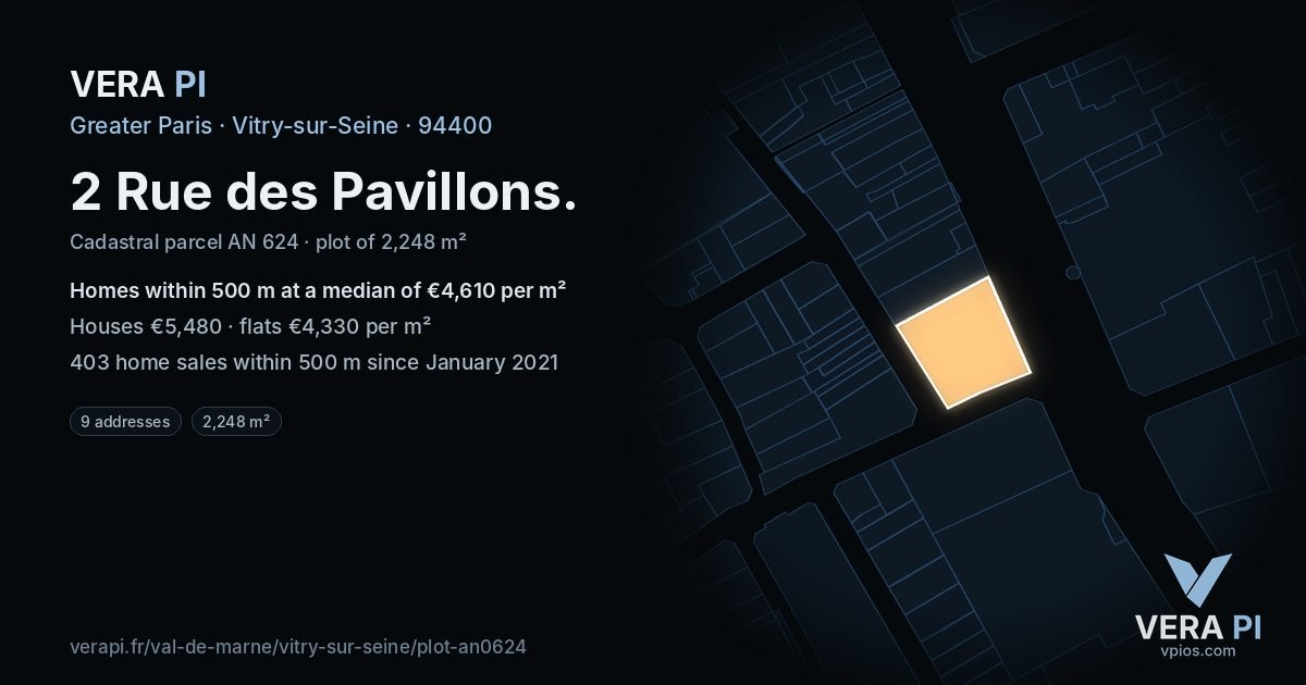 2 Rue des Pavillons, Vitry-sur-Seine at night – the plot lit, the parcels around coloured by the prices near them