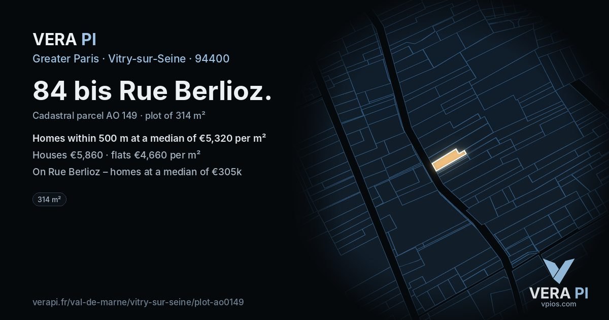 84 bis Rue Berlioz, Vitry-sur-Seine at night – the plot lit, the parcels around coloured by the prices near them