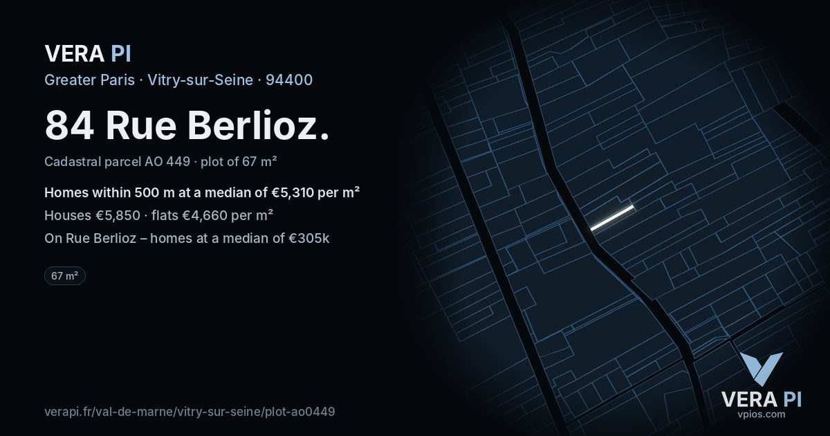 84 Rue Berlioz, Vitry-sur-Seine at night – the plot lit, the parcels around coloured by the prices near them