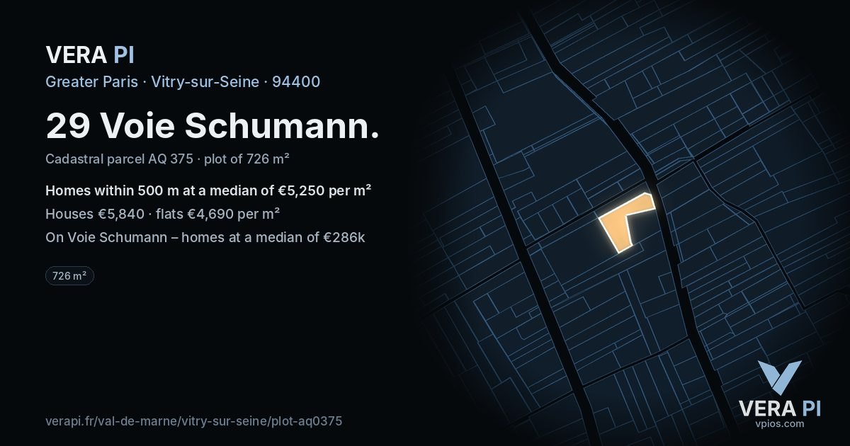 29 Voie Schumann, Vitry-sur-Seine at night – the plot lit, the parcels around coloured by the prices near them