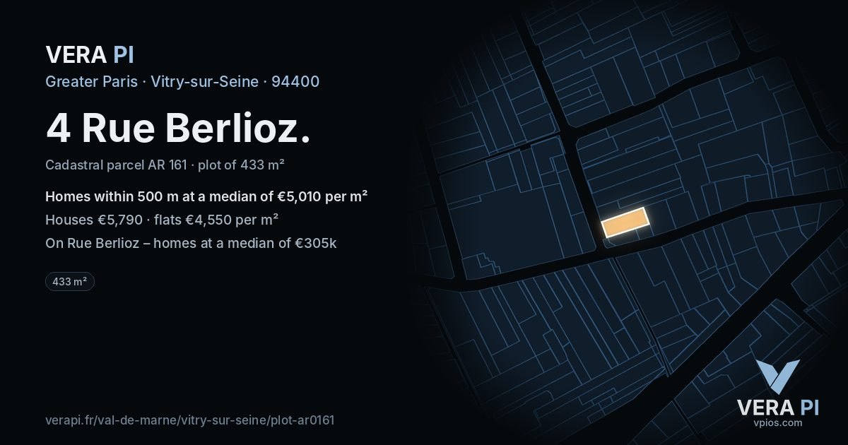 4 Rue Berlioz, Vitry-sur-Seine at night – the plot lit, the parcels around coloured by the prices near them