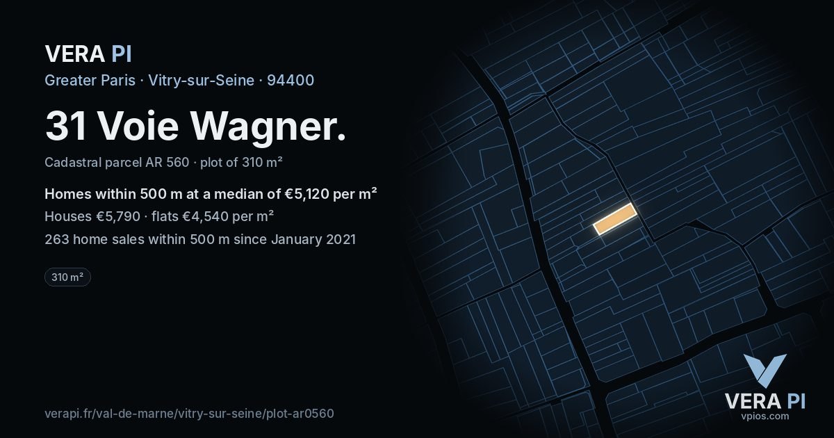 31 Voie Wagner, Vitry-sur-Seine at night – the plot lit, the parcels around coloured by the prices near them