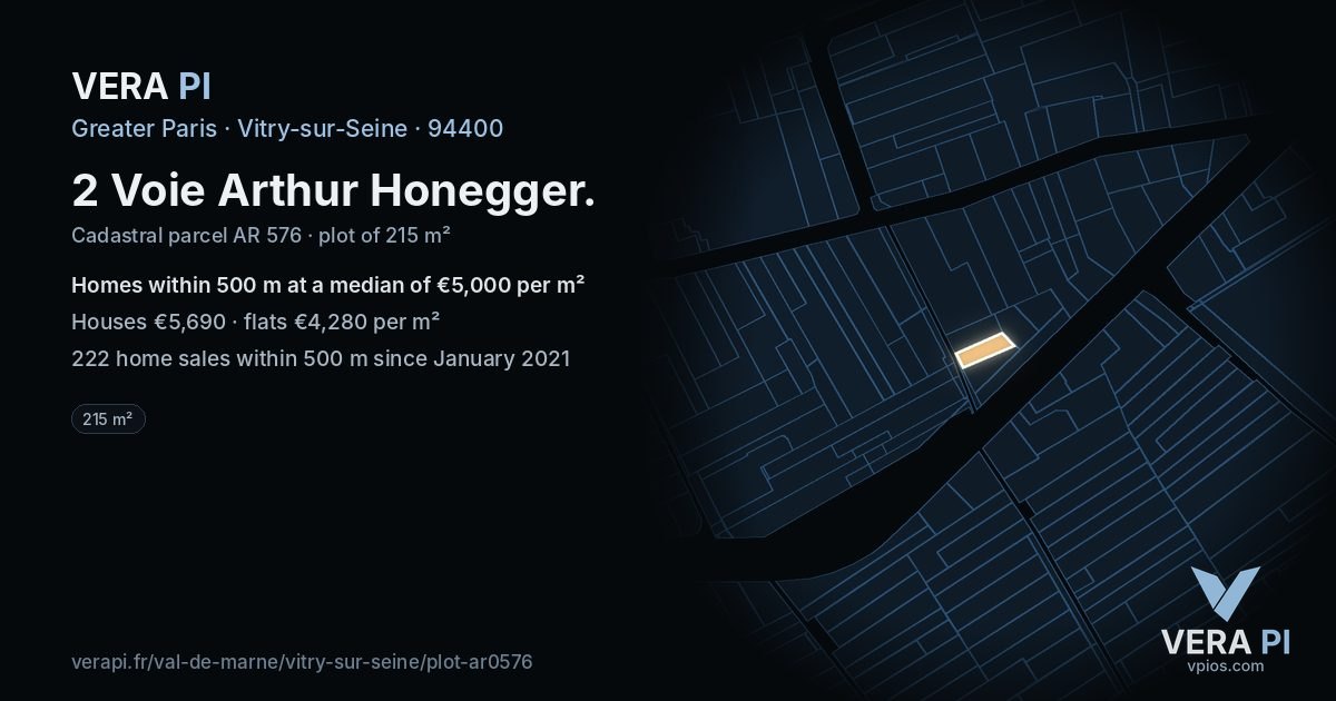 2 Voie Arthur Honegger, Vitry-sur-Seine at night – the plot lit, the parcels around coloured by the prices near them