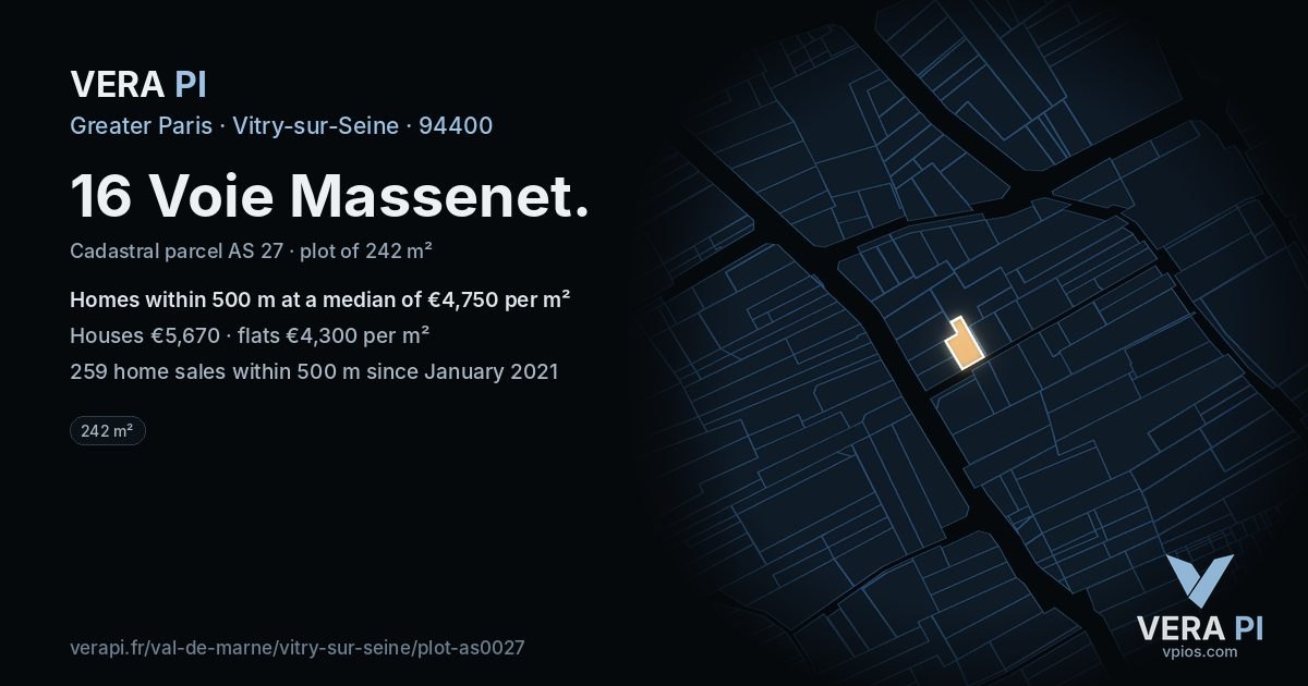 16 Voie Massenet, Vitry-sur-Seine at night – the plot lit, the parcels around coloured by the prices near them