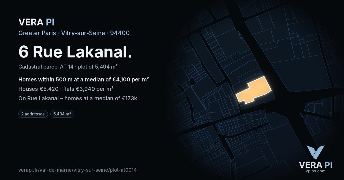 6 Rue Lakanal, Vitry-sur-Seine at night – the plot lit, the parcels around coloured by the prices near them