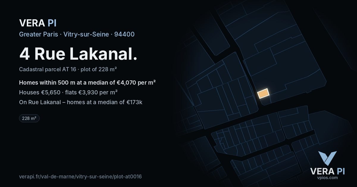 4 Rue Lakanal, Vitry-sur-Seine at night – the plot lit, the parcels around coloured by the prices near them